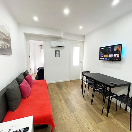 Chill Madrid Apartament ภายนอก รูปภาพ