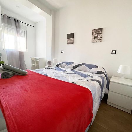 Chill Madrid Apartament ภายนอก รูปภาพ