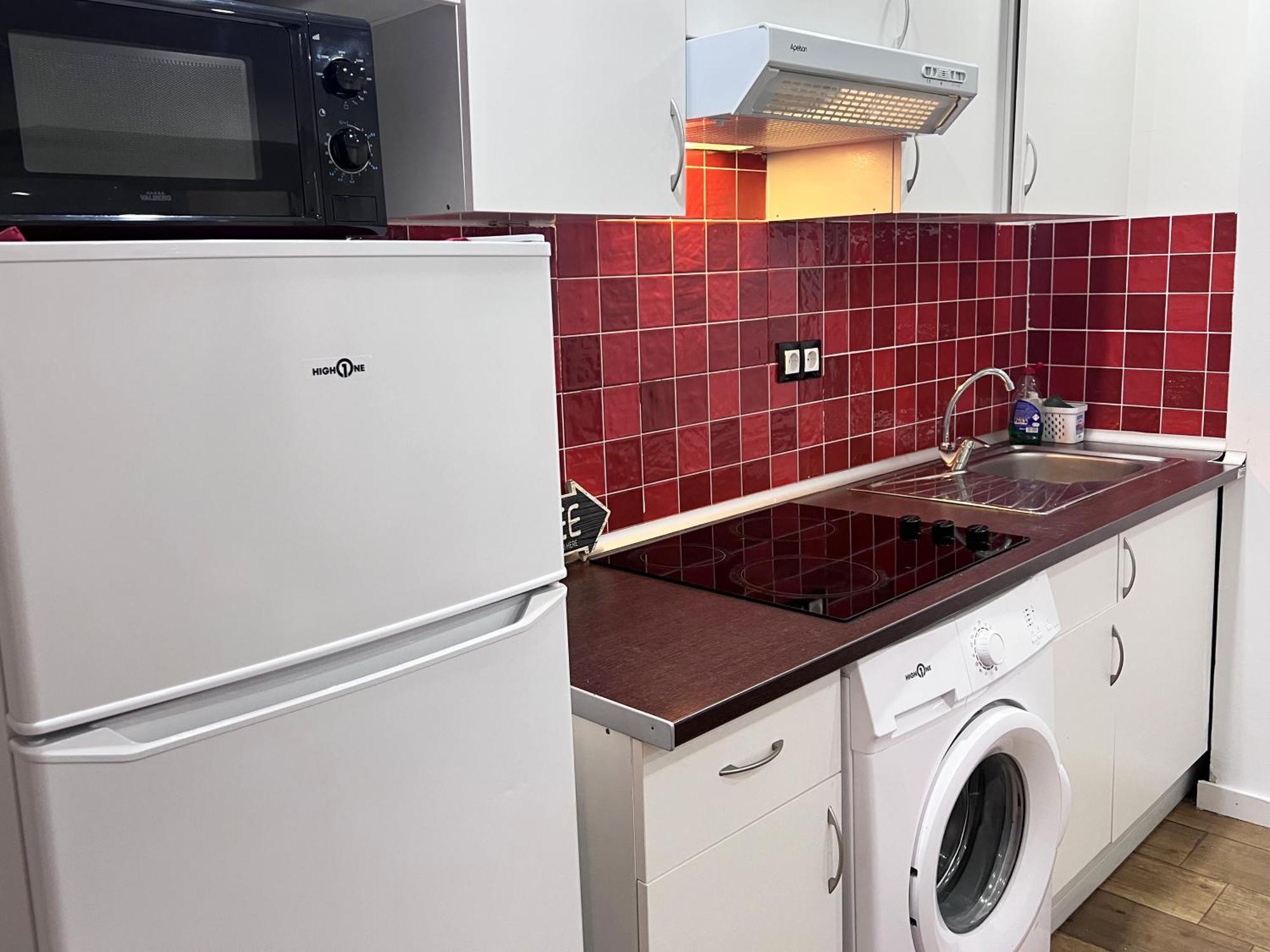 Chill Madrid Apartament ภายนอก รูปภาพ
